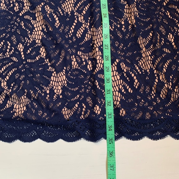 Lilly Pulitzer Womens M Navy Lace Cocktail Dress Elegant Classic Sophisticated - Picture 16 of 16